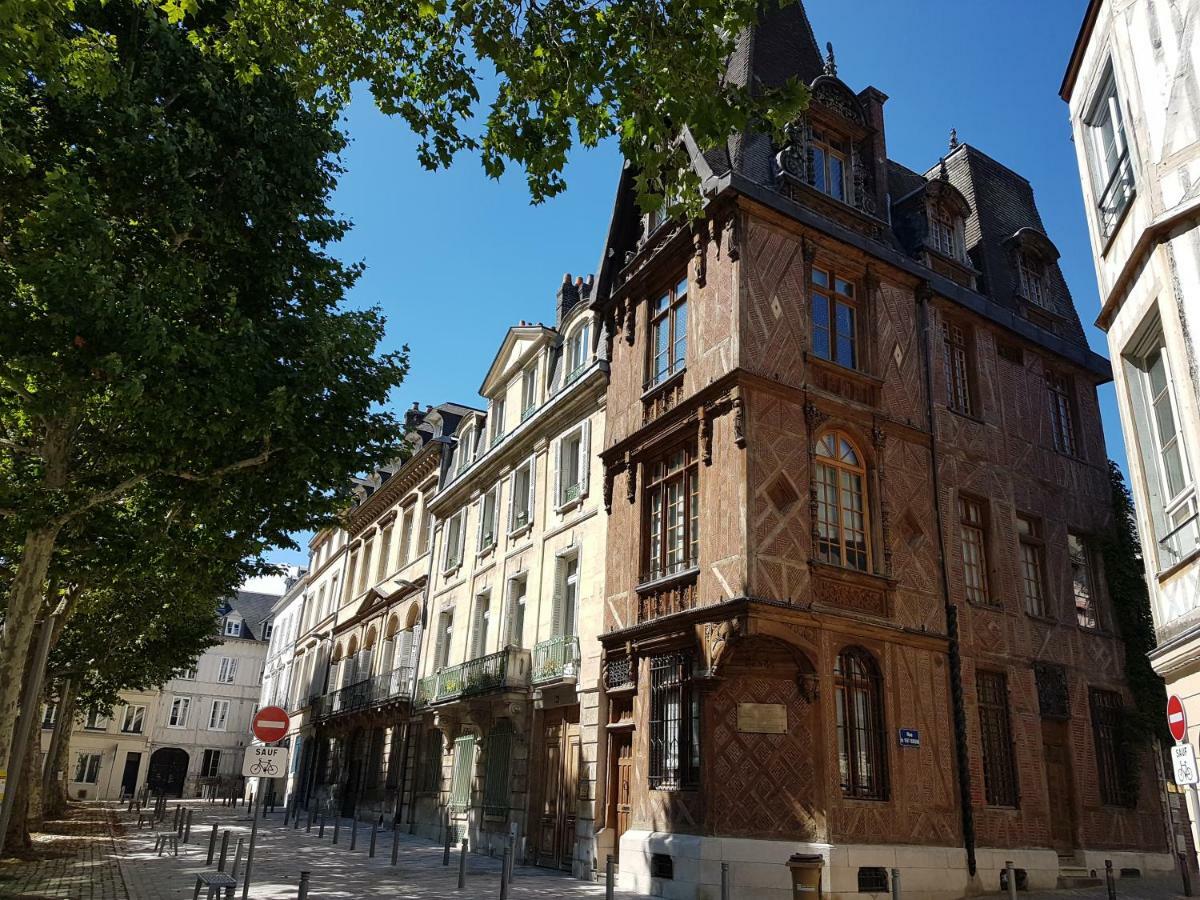 Ferienwohnung Le Repaire De Rougemare Deco Soignee Et Chaleureuse, Centre Historique Rouen Exterior foto